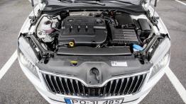 Skoda Superb L&K 2.0 TDI 150 KM - galeria redakcyjna - silnik