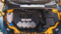 Ford Focus ST FL - galeria redakcyjna - panel sterowania wentylacją i nawiewem