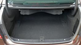 Mercedes Klasa E W212 Facelifting - galeria redakcyjna - bagażnik