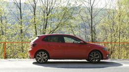 Volkswagen Polo GTI 2.0 TSI 200 KM - galeria redakcyjna - prawy bok