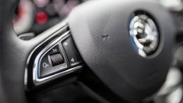 Skoda Superb L&K 2.0 TDI 150 KM - galeria redakcyjna - kierownica