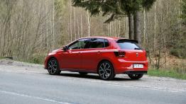 Volkswagen Polo GTI 2.0 TSI 200 KM - galeria redakcyjna - lewy bok