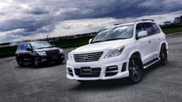 Lexus LX570 Wald International - przód - reflektory wyłączone