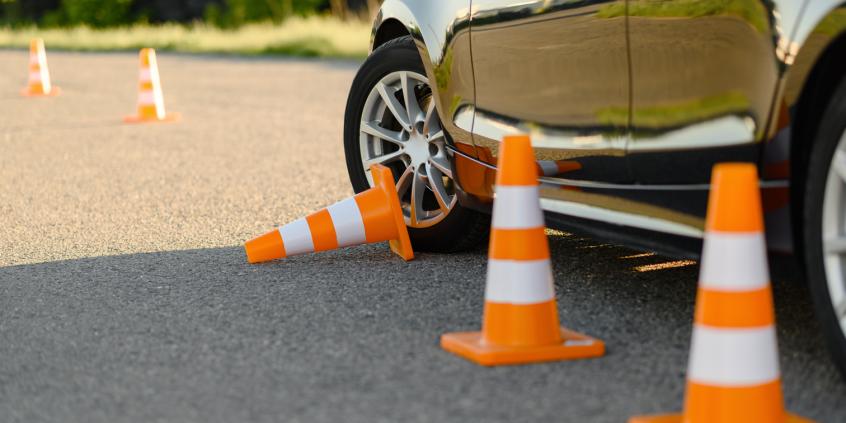 Instruktorka jazdy po alkoholu. Kolizja i poważne konsekwencje