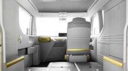 Nissan Beeline - widok ogólny wnętrza