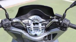 Honda PCX - gasnę i gasnę...