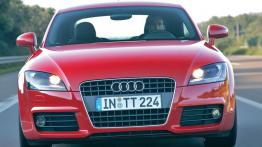 Audi TT S-Line - widok z przodu