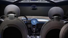 MINI Rocketman Concept - Zabawy formalne