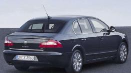 Nowa Skoda Superb - szczegóły techniczne