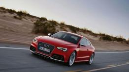 Audi RS5 Facelifting - widok z przodu