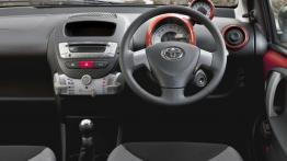 Toyota Aygo 3d Facelifting - kokpit