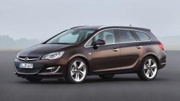 Opel Astra J Sports Tourer Facelifting