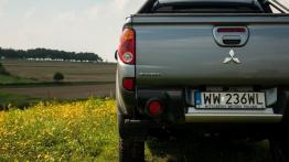 Mitsubishi L200 IV Double Cab Facelifting