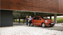 Toyota Aygo Facelifting - prawy bok