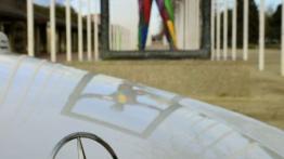 Mercedes E 300 BlueTEC HYBRID kombi Facelifting - logo