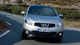 Nissan Qashqai Facelifting - widok z przodu