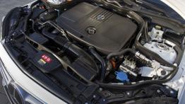 Mercedes E 300 BlueTEC HYBRID kombi Facelifting - maska otwarta