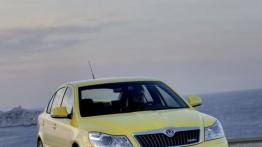 Skoda Octavia II RS Hatchback Facelifting - widok z przodu
