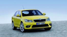 Skoda Octavia II RS Hatchback Facelifting - widok z przodu