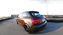 Audi A1 Pogea Racing - tył - reflektory wyłączone