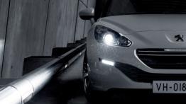 Peugeot RCZ Facelifting - przód - inne ujęcie