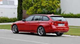 BMW serii 3 F31 Touring - lewy bok