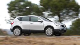 Nissan Qashqai Facelifting - prawy bok