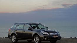 Subaru Outback IV Facelifting - widok z przodu