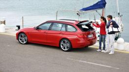 BMW serii 3 F31 Touring - lewy bok