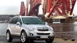 Opel Antara Facelifting - widok z przodu