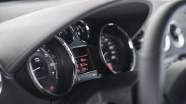 Peugeot RCZ Facelifting - komputer pokładowy