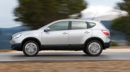 Nissan Qashqai Facelifting - lewy bok