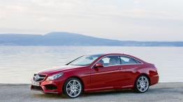 Mercedes E 500 Coupe Facelifting - lewy bok