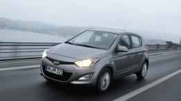Hyundai i20 Facelifting - widok z przodu