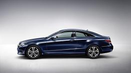 Mercedes E 500 Coupe Facelifting - lewy bok