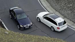 Mercedes C 350 CDI W204 kombi Facelifting - widok z góry