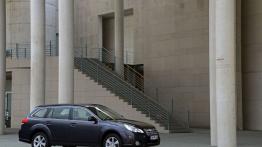 Subaru Outback IV Facelifting - prawy bok