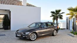 BMW serii 3 F30 Touring - lewy bok