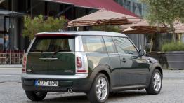 Mini Clubman D Facelifting - widok z tyłu