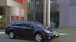 Subaru Outback IV Facelifting - prawy bok