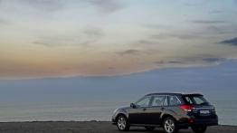 Subaru Outback IV Facelifting - widok z tyłu