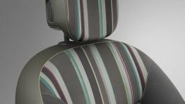 Renault Twingo II Facelifting - zagłówek na fotelu kierowcy, widok z przodu