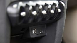 Mini Clubman D Facelifting - konsola środkowa