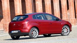 Używany Fiat Bravo jest lepszy, niż myślisz. Opinie o nim są lepsze, niż myślą inni