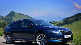 Skoda Superb Combi - komfort przestrzeni