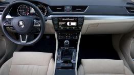 Skoda Superb Combi - komfort przestrzeni