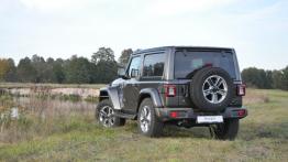 Jeep Wrangler – gwiazda nadal lśni