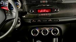 Alfa Romeo Giulietta G430 iMove Marangoni - komputer pokładowy