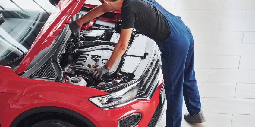 Koniec fikcyjnych przeglądów? UFG chce fotografować każde auto na badaniu