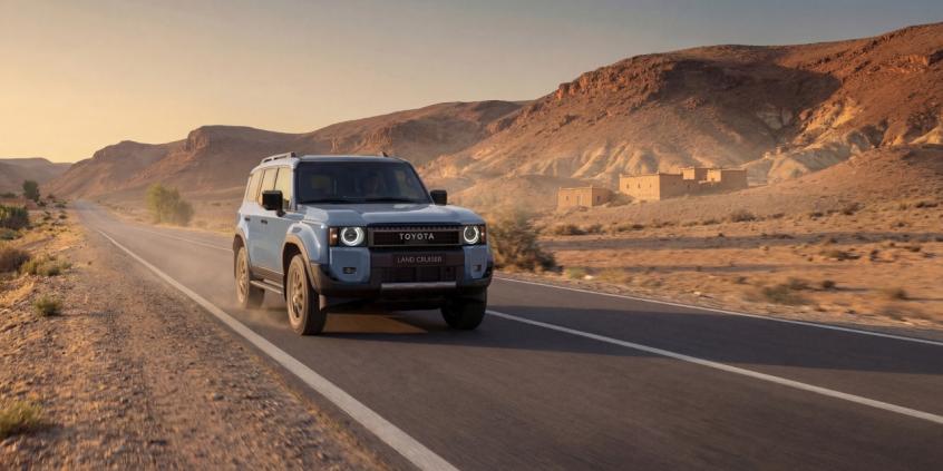 Toyota Land Cruiser 250 (2026): Dwie nowe wersje wjeżdżają do Polski. Czym się różnią?